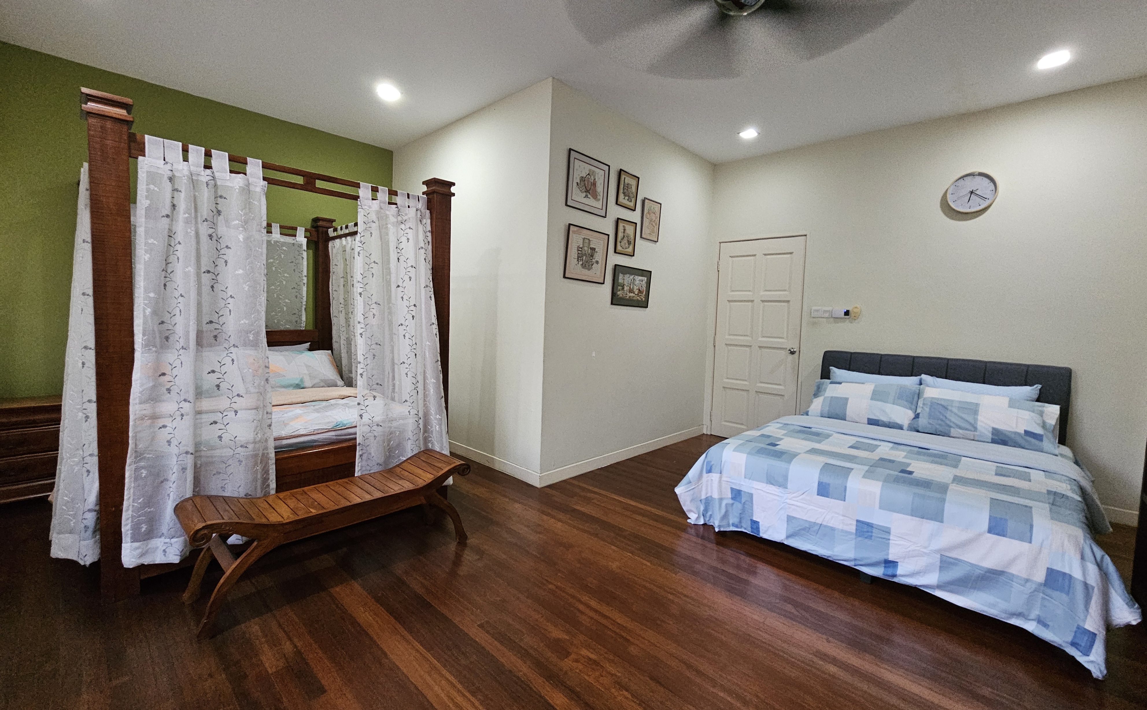 Bedroom 1 at Villa Kemboja Staycation in Nilai, Negeri Sembilan